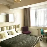 Brater Luxury