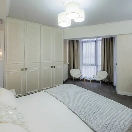 Brater Luxury Бухарест