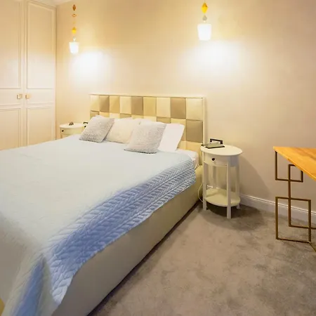 מלון Brater Luxury בוקרשט