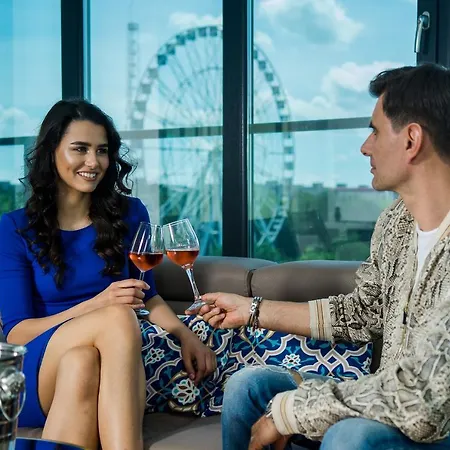 Отель Brater Luxury