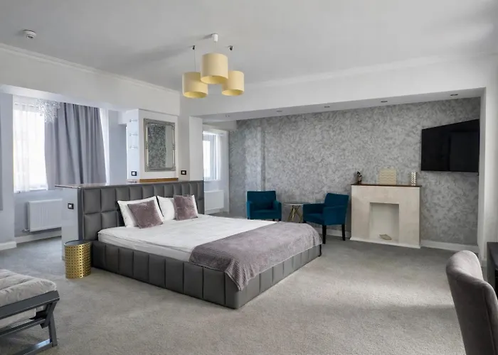 برايتر لوكشوري فندق 4*