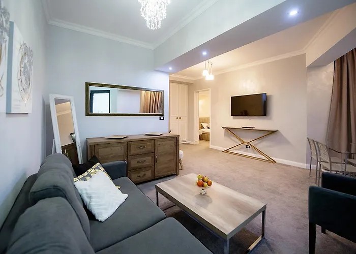 Brater Luxury 4* Бухарест