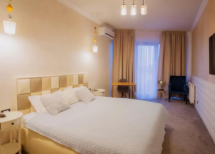 Brater Luxury Бухарест