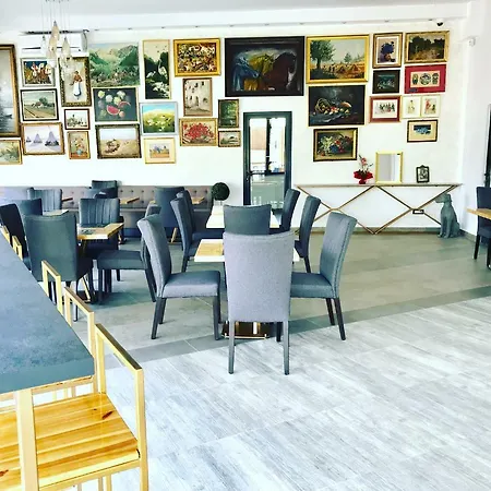 Brater Luxury Готель Бухарест