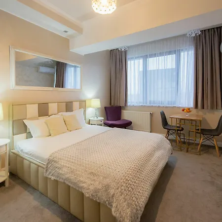 Brater Luxury Отель 3*