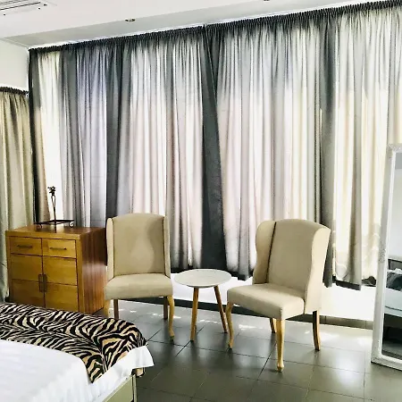 Готель Brater Luxury Бухарест