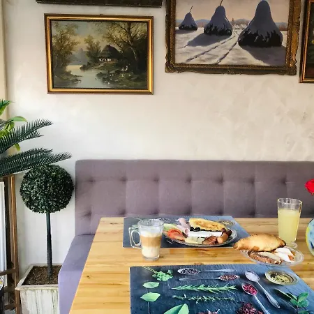 Отель Brater Luxury 3*