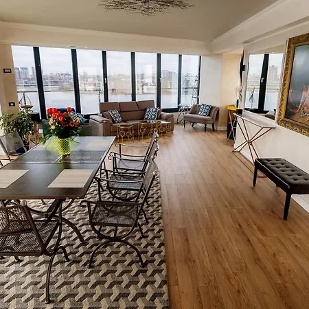 Szálloda Brater Luxury